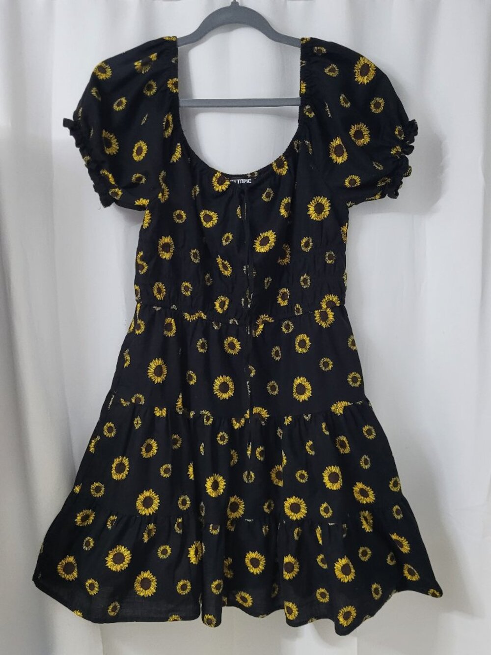 Hot Topic Sunflower Puff Sleeve Smocked Tiered Mini Dress Black Size S